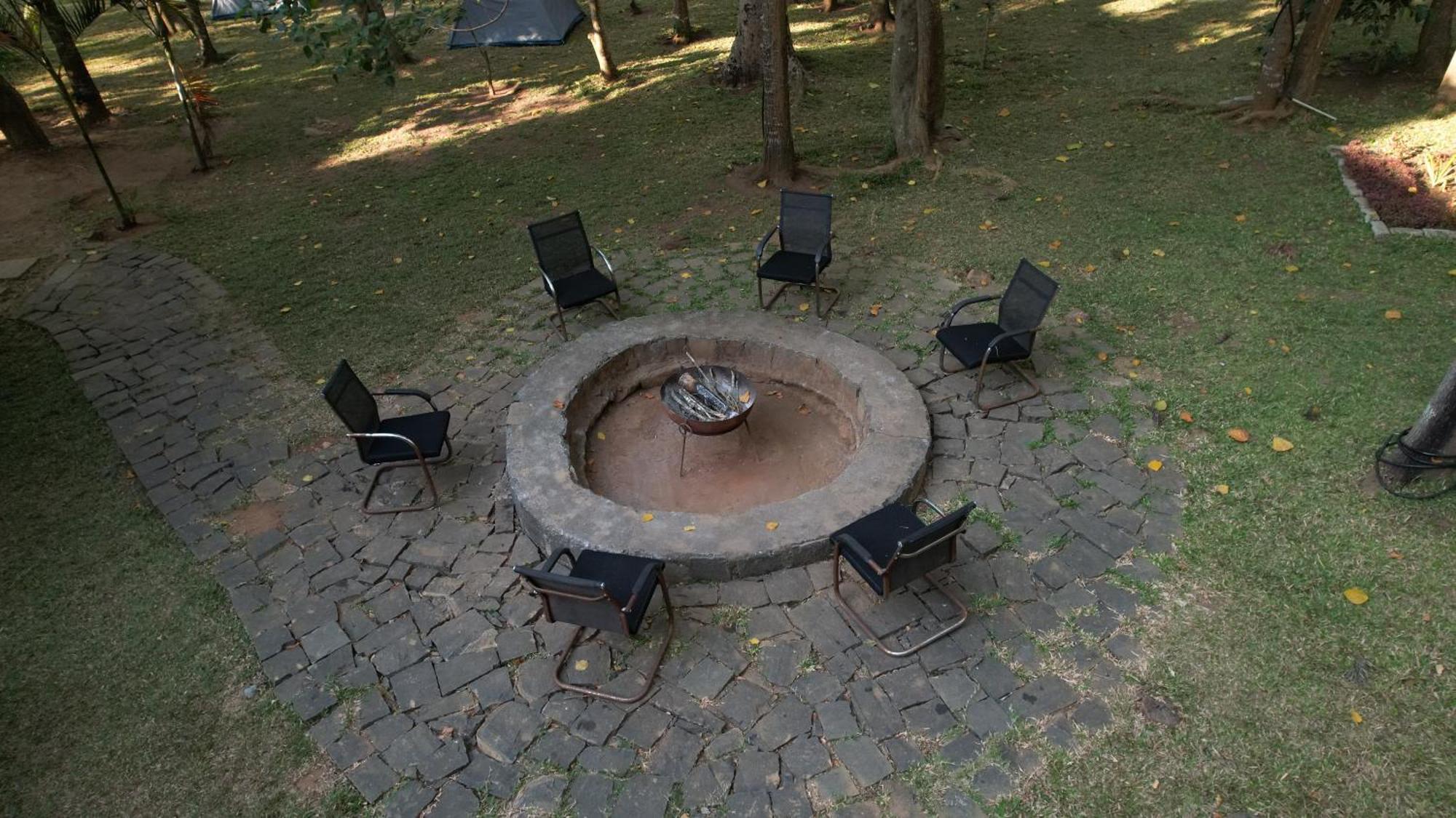 Queens -yellow Lake &spa -yercaud Yercaud