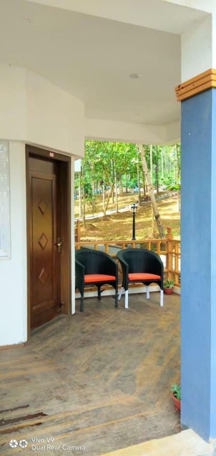 Mainland & By Kolaahalam Yercaud