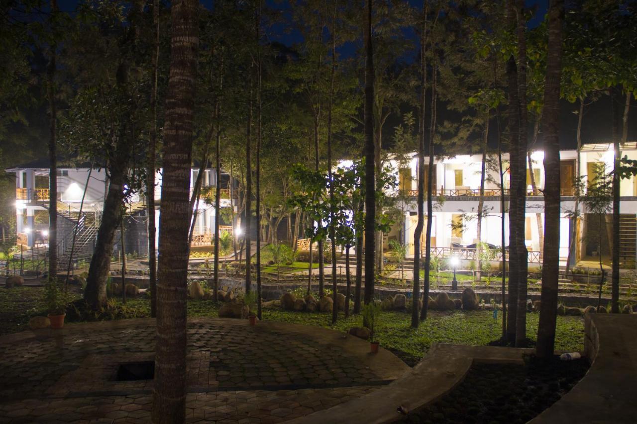 Mainland & By Kolaahalam Yercaud