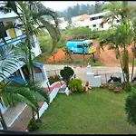 Drizzling Resort