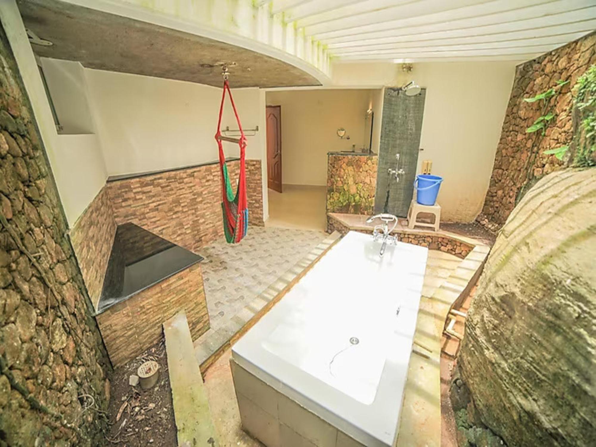 Wow Bison Woods Organic Veg - Resort