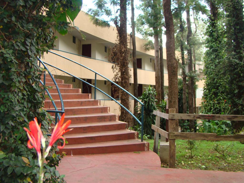 Resort Shevaroys